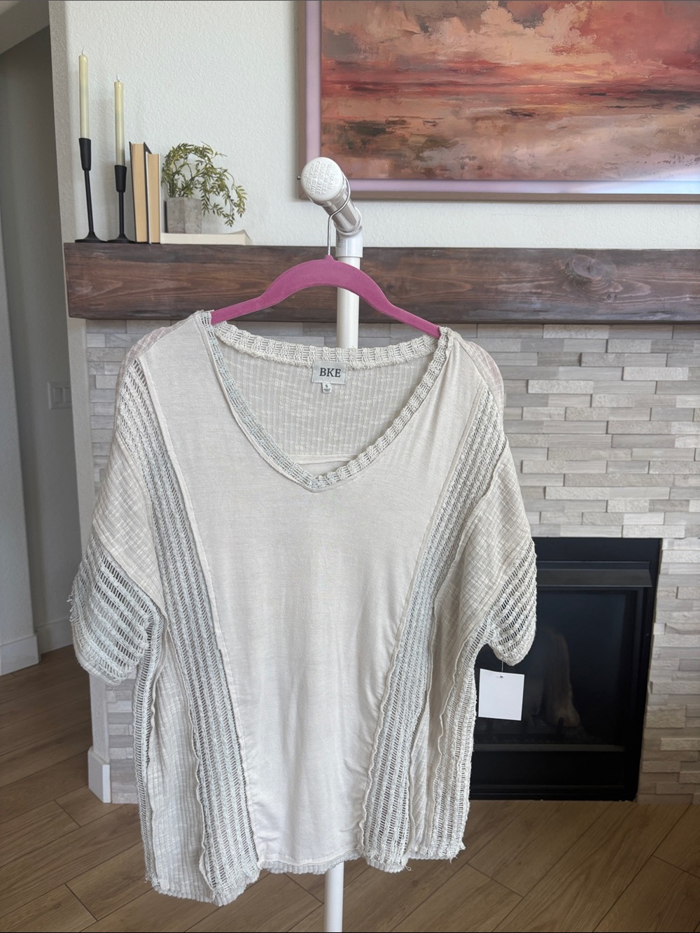 BKE Cream Short Sleeve V-Neck Knit Tunic